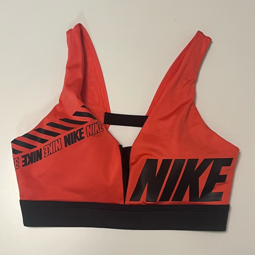 Nike Dri Fit Sports Bra Salmon Pink Size S